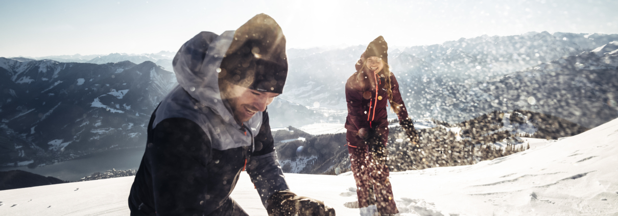 spass-im-schnee-auf-der-schmittenhohe---fun-on-schmittenhohe-in-winter-c-zell-am-see-kaprun-tourismus